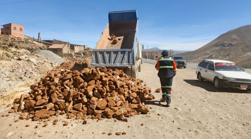COMIBOL en Potosí refuerza el control sobre el tráfico ilegal de minerales con personal técnico adicional