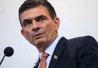 Paz envia al legislativo proyecto de ley para regular los estados de excepción y blindar a las FFAA